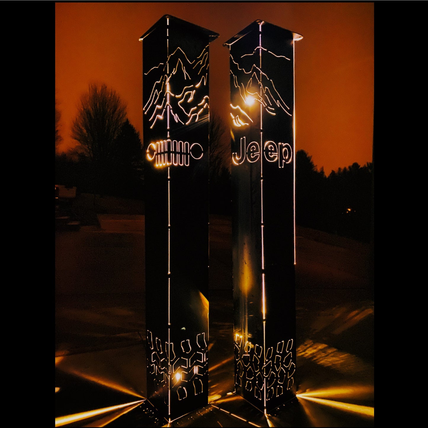 Jeep Horizontal Tire Track & Mountains Welded Smudge Pot