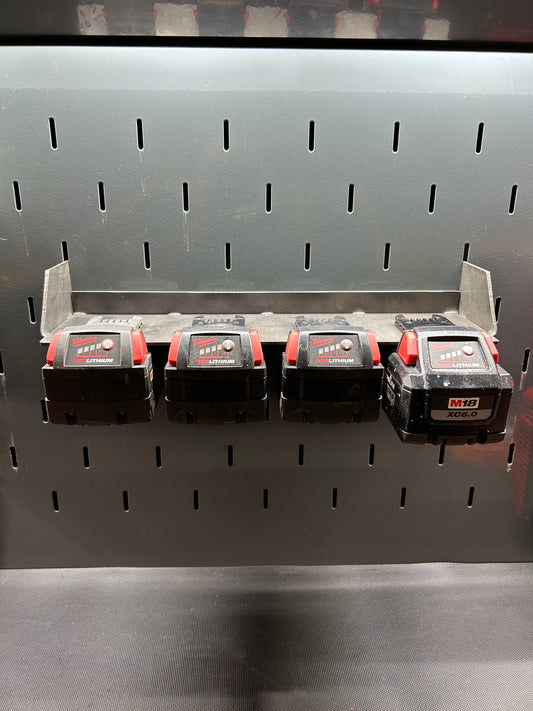 Milwaukee 4x18v Battery Mount