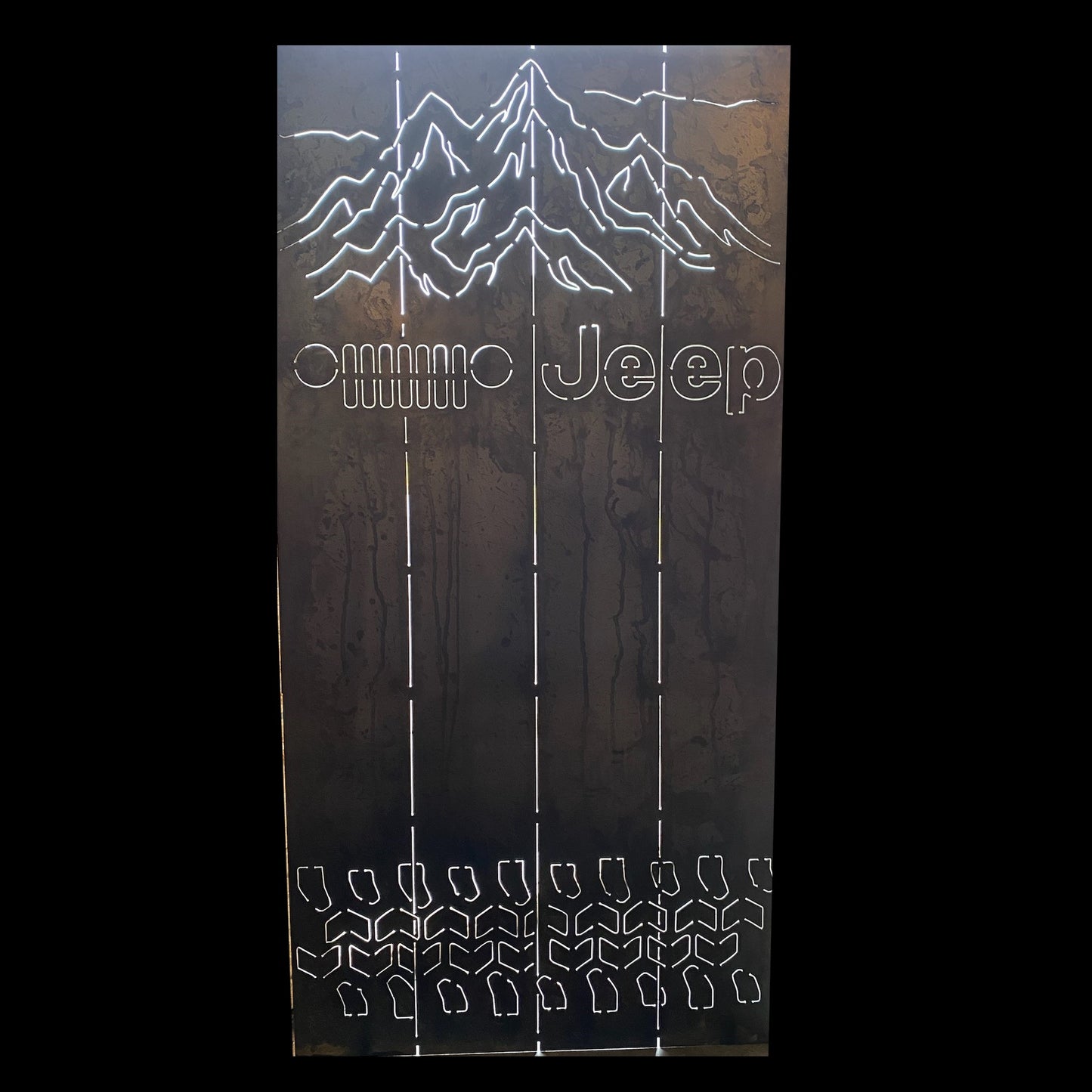 Jeep Horizontal Tire Track & Mountains Welded Smudge Pot