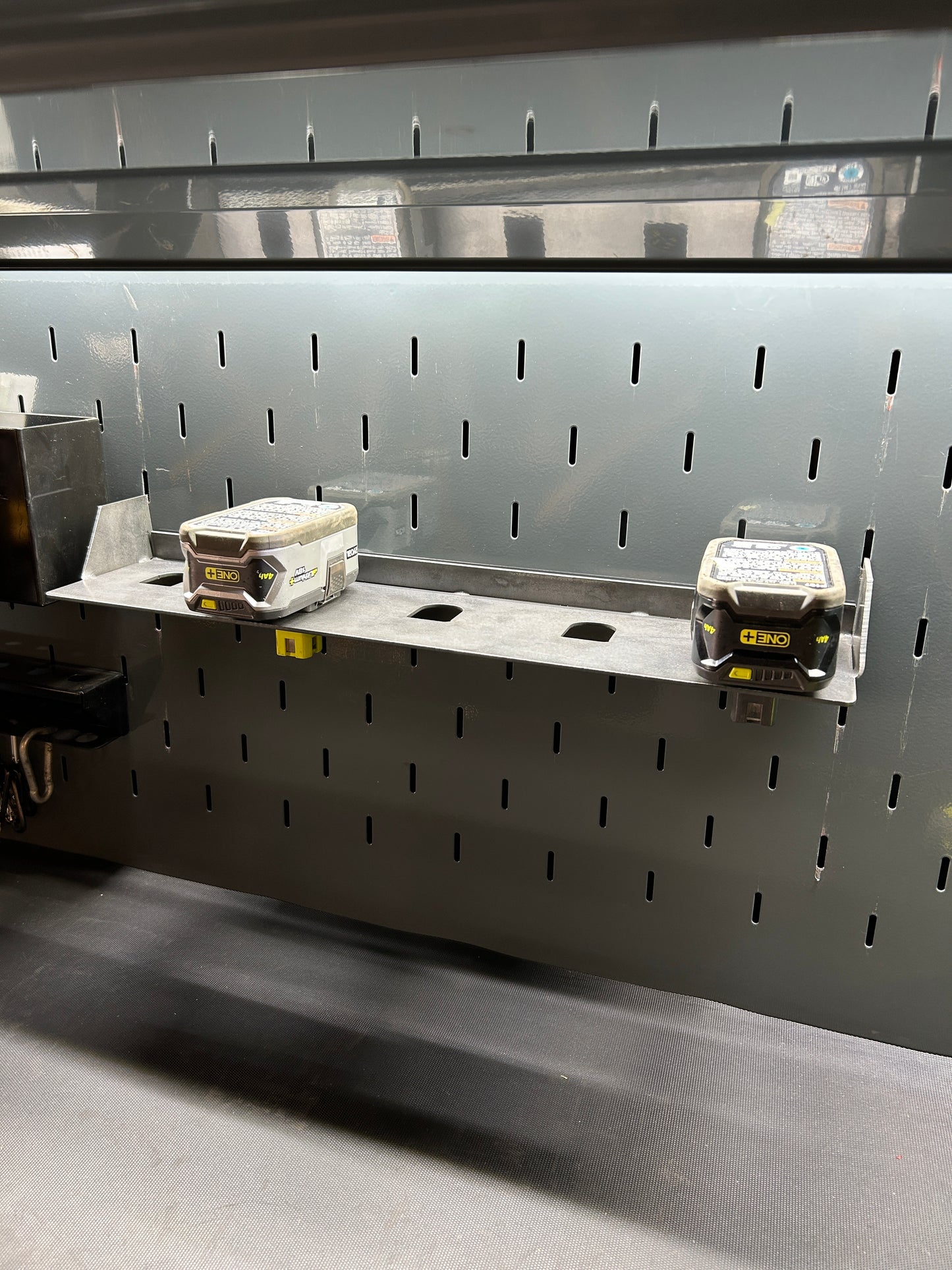 Ryobi 5x18v Battery Mount